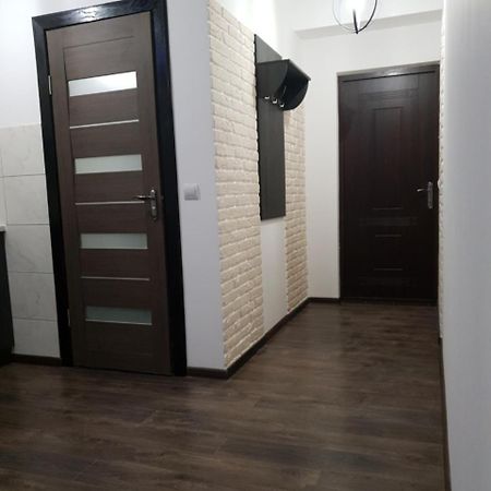 Travel Station Apartment ايفانو - فرانكيفسك المظهر الخارجي الصورة