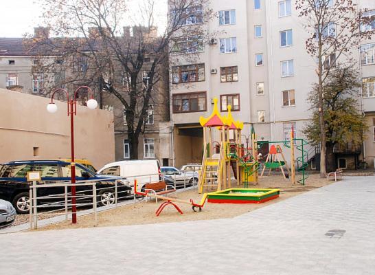 Travel Station Apartment ايفانو - فرانكيفسك المظهر الخارجي الصورة